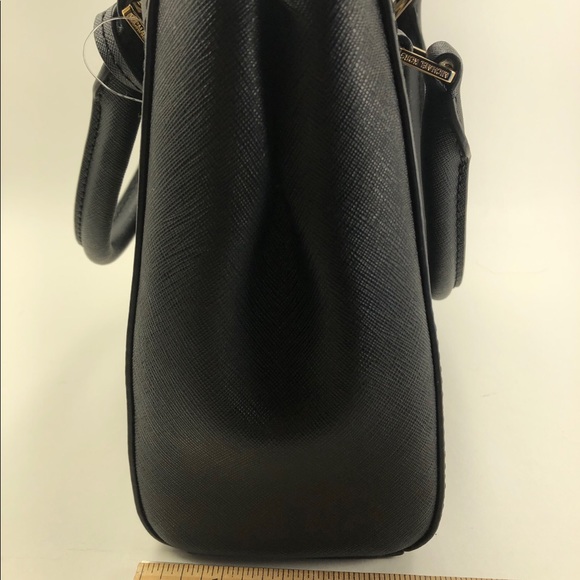 ⭐️HOST PICK⭐️BRAND NEW Michael Kors Small Purse - Picture 6 of 8